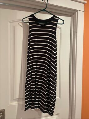 Time and Tru Black and White Striped Sleeveless Dress